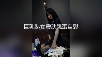 商场女厕全景偷拍几个时髦小姐姐嘘嘘还有一只白净的小白虎 (1)