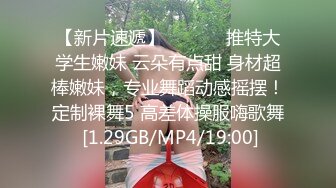 无情丝足榨汁姬女神『芋泥很忙』小哥哥又忍不住来泥泥脚下发骚了，脚趾夹着龟头不断挑逗摩擦你能坚持多久 (2)