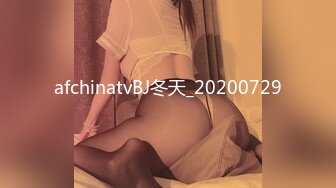  探花老王出差酒店约炮19岁大女学生身穿韩服身材小巧玲珑逼逼粉嫩，手扣出水