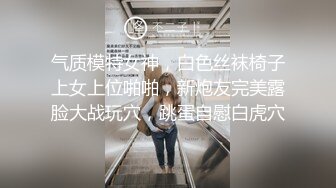 【花花】给爸爸的礼物，竟是乖巧女儿的悉心照顾