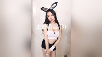 跟女朋友一边洗澡一边让她吃鸡巴