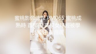 ✨极品美熟女✨爱吞精的妈妈，韵味十足，十分淫荡，吞精还害羞浅笑，如有如此妈妈，必定每日艹她！