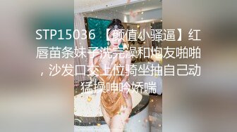 【新片速遞】  酒吧女厕全景偷拍几位高颜值美女嘘嘘❤️各种极品鲍鱼尽情展示