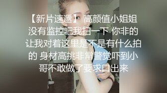 家庭摄像头破解真实偸拍，性生活和谐的小夫妻不管白天晚上来感觉就搞，苗条娇妻很耐肏床上干完地上扎马步干 (8)